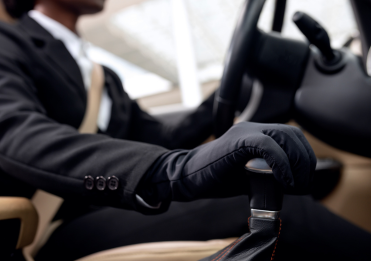 How to Hire a Safe Driver in Dubai – Price, Night Service & Booking Guide